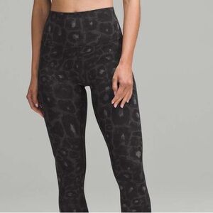 LULULEMON LEGGINS